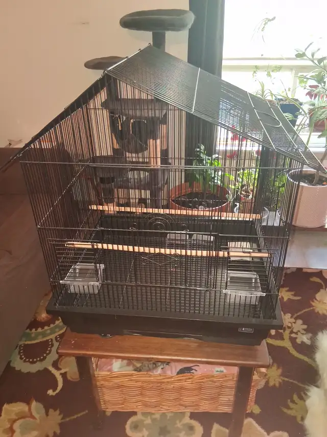 Bird Cage - $50 - Barely Used