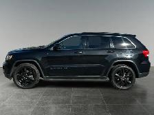 2012 Jeep Grand Cherokee Altitude - Photo 2