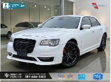 2022 Chrysler 300 Touring L AWD - Mint Condition - Fully Loaded