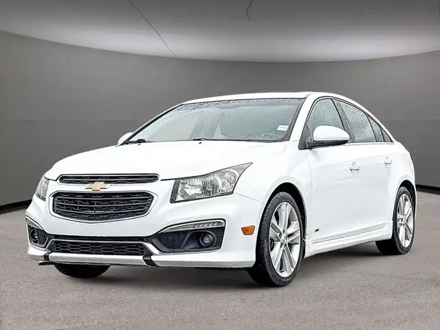 2016 Chevrolet Cruze Limited LT | Apple Carplay | Heated Seats