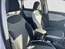 2025 Volkswagen Taos Trendline - Photo 11