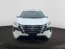 2026 Nissan Rogue SV Moonroof AWD - Photo 8