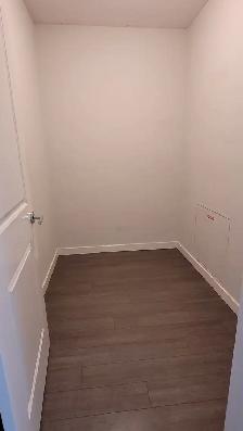 1 BR   den / "Rhythm" at Marine Way & Kinross / River District - Photo 3