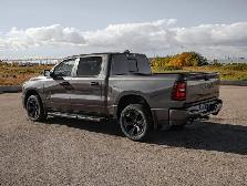 2026 Ram 1500 Express Crew Cab 4WD - Photo 2