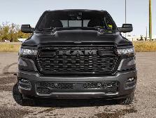 2026 Ram 1500 Express Crew Cab 4WD - Photo 7