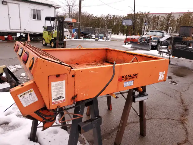 KUBOTA RTV BROADCAST SPREADER SAND SALT ETC.
