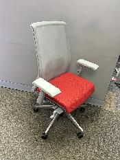 Haworth Very Task Chair! - Photo 2