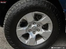 2019 Ram 1500 Tradesman 4x4 Crew Cab 6.4FT Box | NO ACCIDENTS - Photo 6