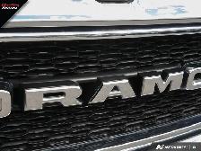 2019 Ram 1500 Tradesman 4x4 Crew Cab 6.4FT Box | NO ACCIDENTS - Photo 9