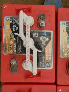 US 2200 6 VOLT DEEP CYCLE BATTERIES LIKE NEW - Photo 2