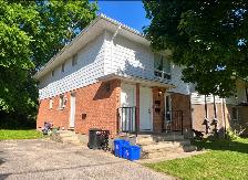 Rooms for rent $650 per room - All inclusive -Highbury & Brydges