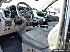 2027 Ford F-350 Super Duty Platinum - Photo 14