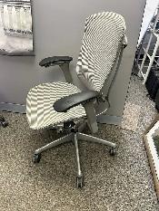 Teknion Contessa Chair! - Photo 2