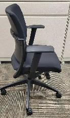 Teknion Fitz Synchro-Tilt Task Chair! - Photo 3