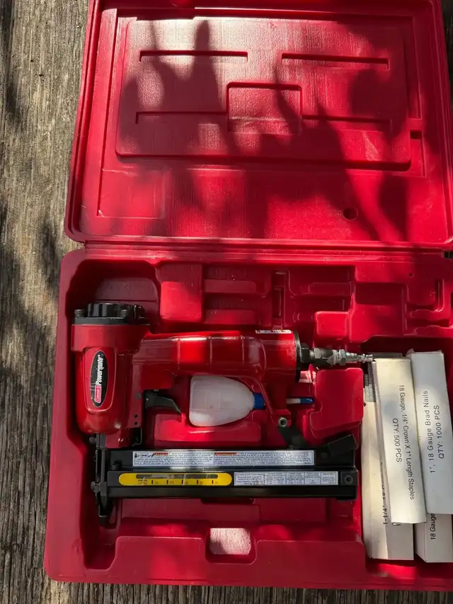 Coleman Powermate Brad Nailer