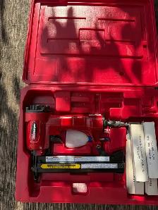 Coleman Powermate Brad Nailer