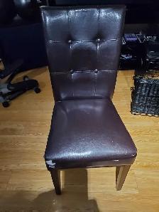 dining room chair - Photo 3