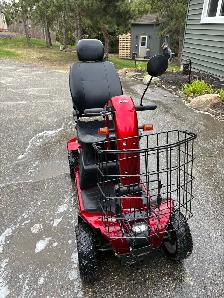 Pride Mobility Scooter - Photo 3