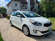 2015 Kia Rondo EX JUST SAFETIED black leather int. Backup cam