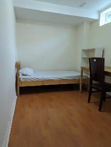 Bright Furnished Room with Parking @York University Village - Photo 5