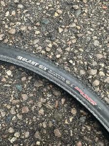 700 x 32c Kenda Tire - Photo 2