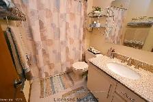 2 bed - 1 bath | 15 min walk to western university - Photo 3