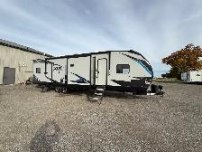 2021 Forest River XLR Boost 31 QB!13’ garage! $26995!