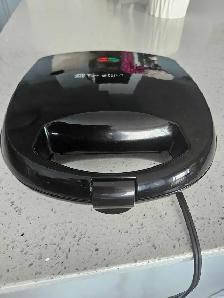 sandwich maker - Photo 2