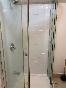 All inclusive, 5min walk to Yonge Finch subway entrance, share b - Photo 8