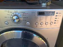FREE – LG front-load dryer (works)   washer (needs repair), with - Photo 2