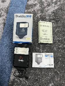 Camera flash Starblitz 200-DX
