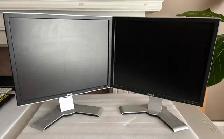 Dell 19' UltraSharp LCD Monitors Adjustable Stand Tested Working