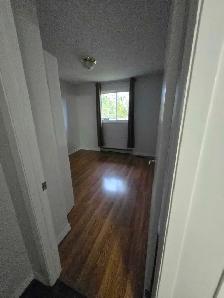 4 Bedroom duplex in Arnprior - Photo 9