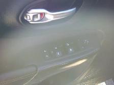 2016 Jeep Cherokee Sport ON or QC Safety Included - Photo 12
