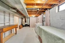 MOTIVATED SELLER! – RENOVATED 3 1 BEDROOM HOME IN AMHERSTBURG! - Photo 11