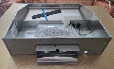 hotte de cuisine 24 pouces Broan neuve ( acier in
