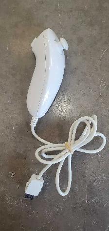 Nintendo Wii Nunchuk Controller