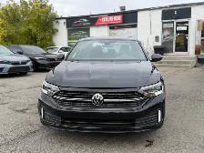 2024 Volkswagen Jetta - Photo 2