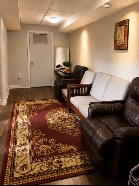 Room for Rent from Nov 1