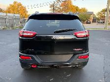 2015 Jeep Cherokee Trailhawk 4WD 4dr Trailhawk - Photo 6