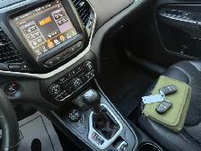 2015 Jeep Cherokee Trailhawk 4WD 4dr Trailhawk - Photo 15