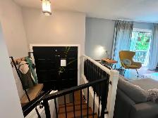 3 Bed Den UPPER suite in House with HUGE yard - Photo 16