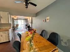 3 Bed Den UPPER suite in House with HUGE yard - Photo 18