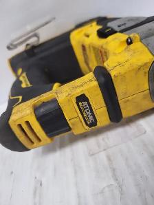 (N94864-1) DeWalt DCH172 Rotary Hammer - Photo 4