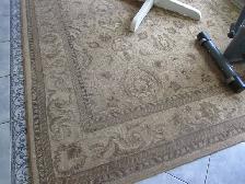 Large Carpet made in Turkey excellent condition light brownish - Photo 3