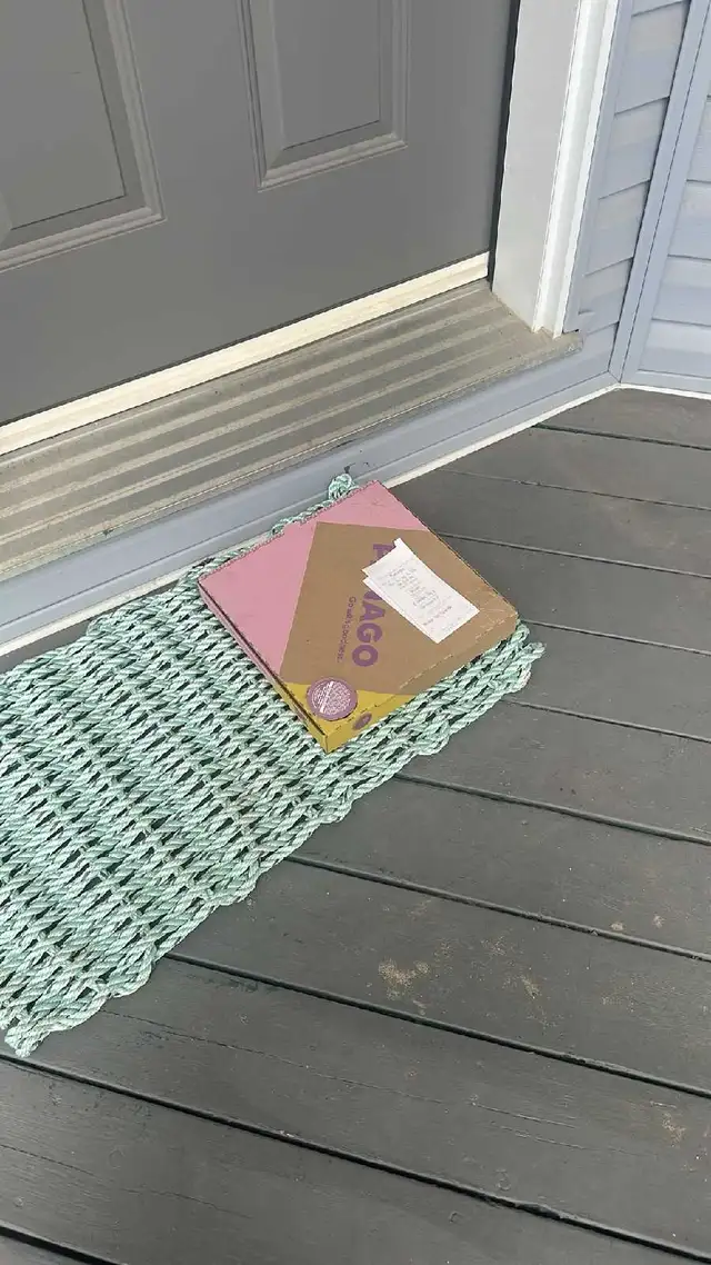 Delivery driver position