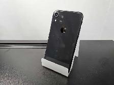 64GB Iphone XR 81% Battery - Photo 2