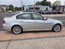 2010 BMW 3 Series - Photo 8