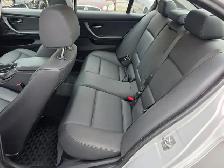 2010 BMW 3 Series - Photo 12