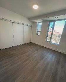 2 Bed/2Bath East City Condos Ptbo! - Photo 7